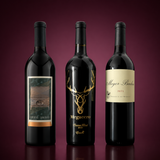 Epicentro Sangiovese, Encinillas Megacero y Mogor Badan sobre fondo vino